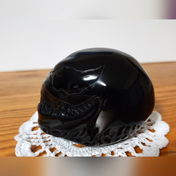 Large Obsidian VENOM Carving. - Picture 4 of 7